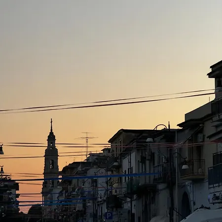 Cesarano House Гостевой дом Помпеи