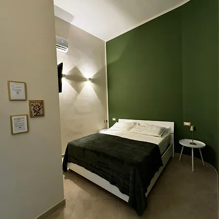 بيت ضيافة Cesarano House بومبيي