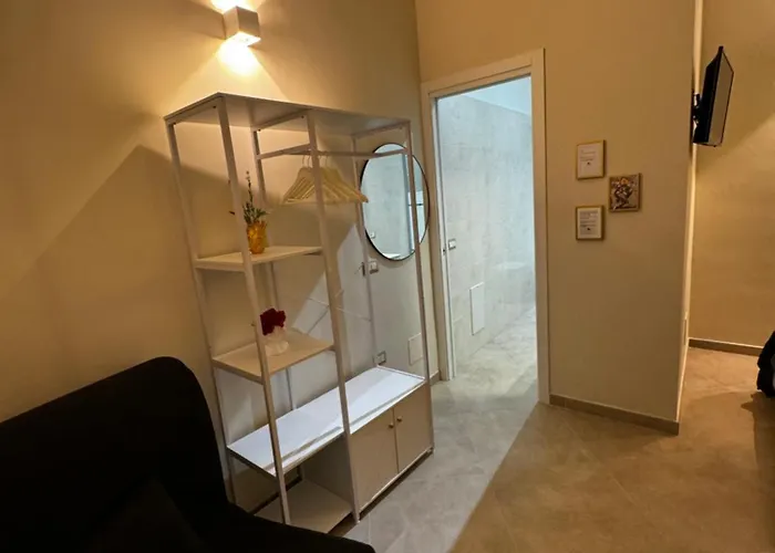 Cesarano House Гостевой дом