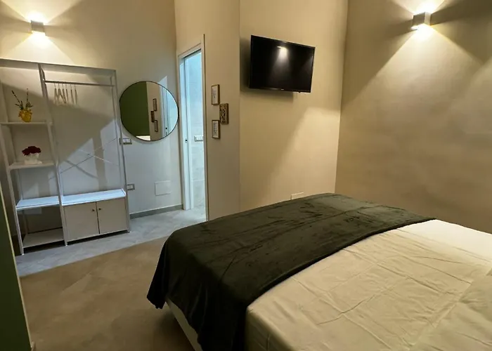 Cesarano House Гостевой дом Помпеи